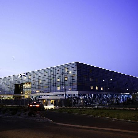 Radisson Blu Hotel, Abidjan Airport מראה חיצוני תמונה