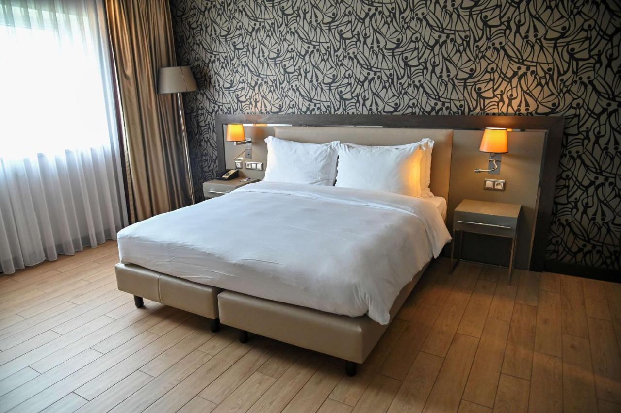 Radisson Blu Hotel, Abidjan Airport מראה חיצוני תמונה