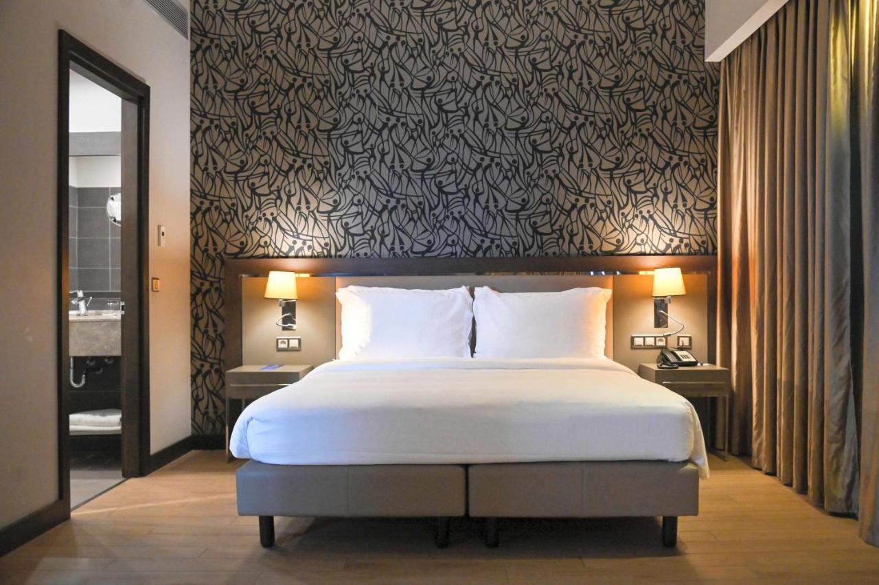 Radisson Blu Hotel, Abidjan Airport מראה חיצוני תמונה