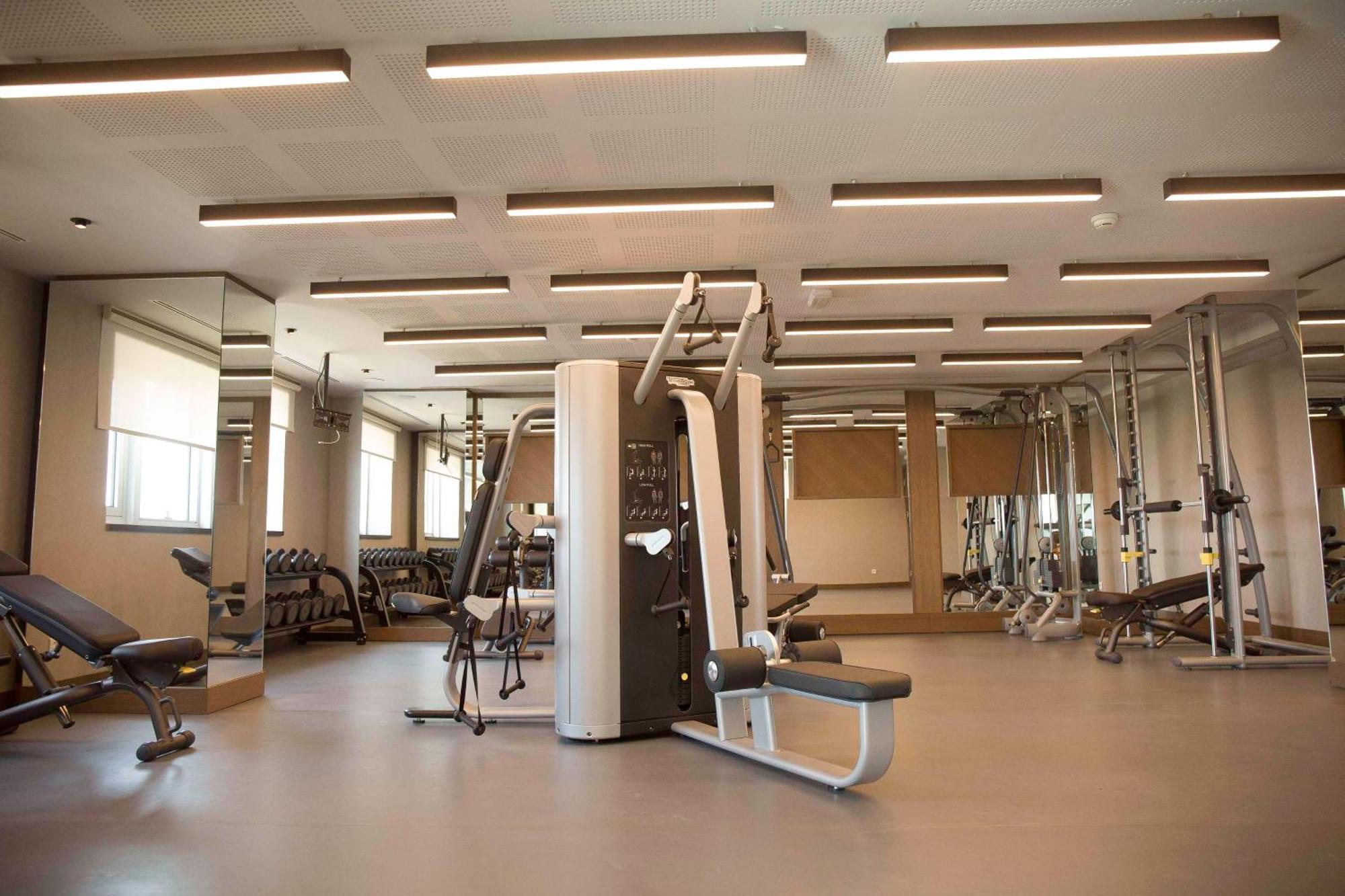 Radisson Blu Hotel, Abidjan Airport מראה חיצוני תמונה