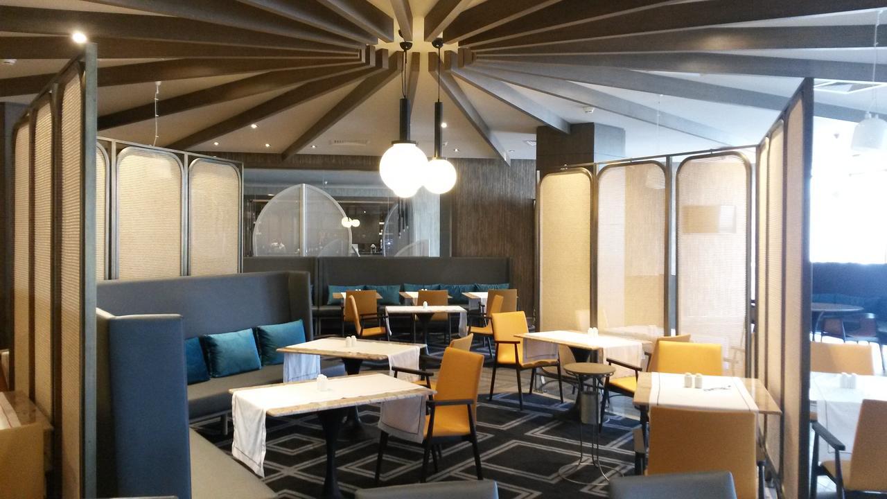 Radisson Blu Hotel, Abidjan Airport מראה חיצוני תמונה