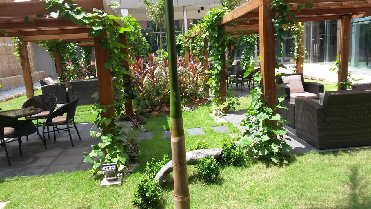 Radisson Blu Hotel, Abidjan Airport מראה חיצוני תמונה