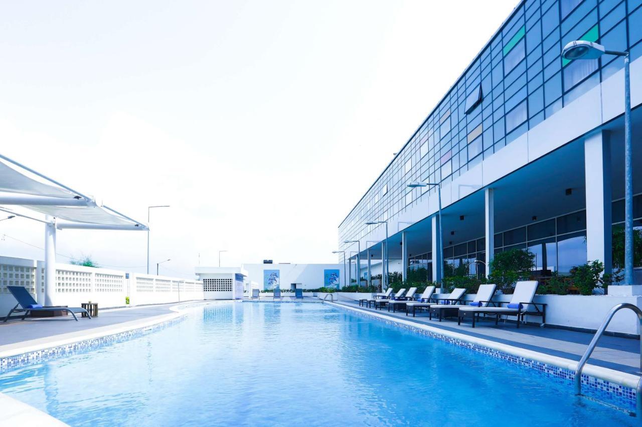 Radisson Blu Hotel, Abidjan Airport מראה חיצוני תמונה